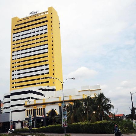 The Emperor Hotel Malacca Exteriör bild